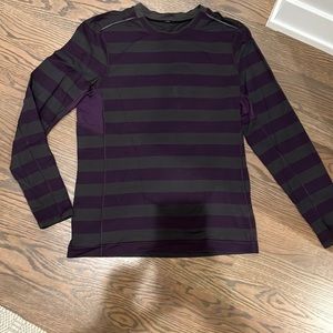Mens lululemon top